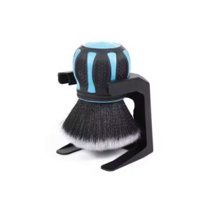 Curveball Detailing Brush